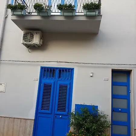 Casa Vacanze Vice Apartment *